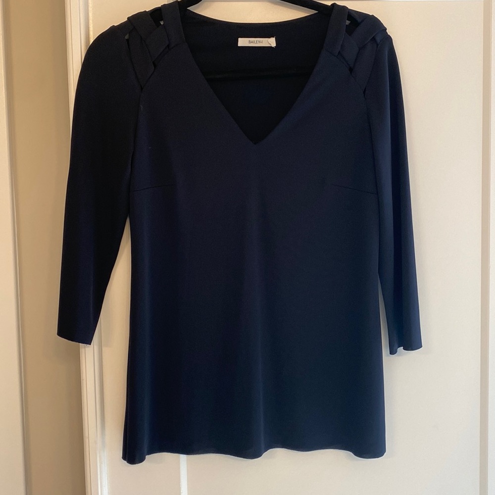Bailey 44 Woven shoulder top.